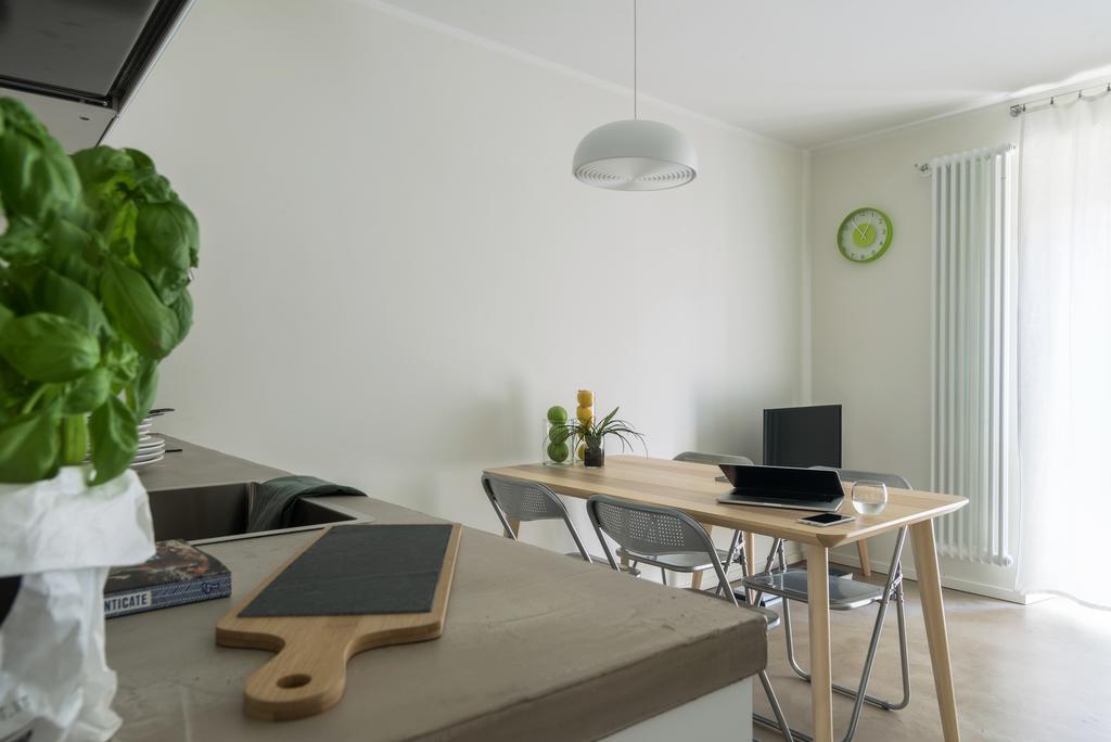 Palermo Flexyrent Apartment Милано Стая снимка